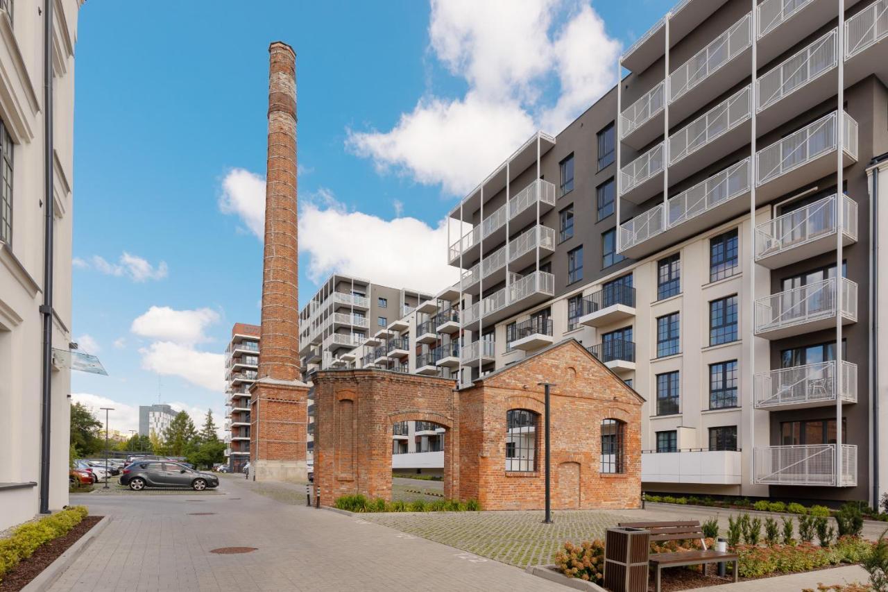 Apartment With Balcony & Parking Near Manufaktura Lodz By Renters Prestige ภายนอก รูปภาพ